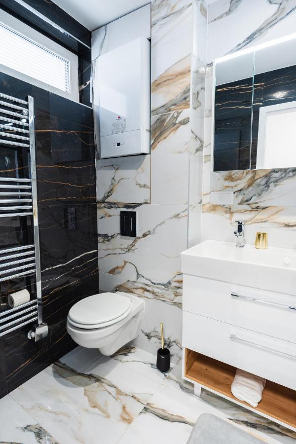 Central Residence Apartament *